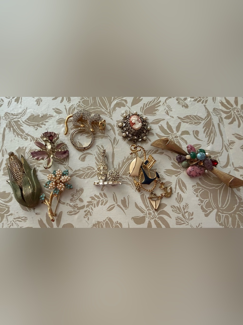 Vintage Brooch Lot Kramer Francois AFJ Taiwan Floral Cameo Nautical